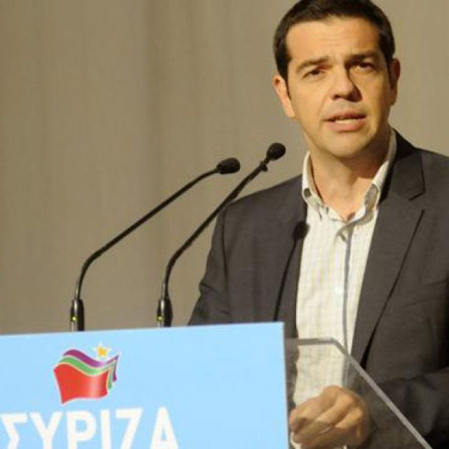 Ο Τσίπρας πέταξε το γάντι στα ΜΜΕ