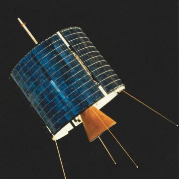 Η Intelsat δωρίζει τον δορυφόρο Intelsat 1 "Early Bird" στο Smithsonian