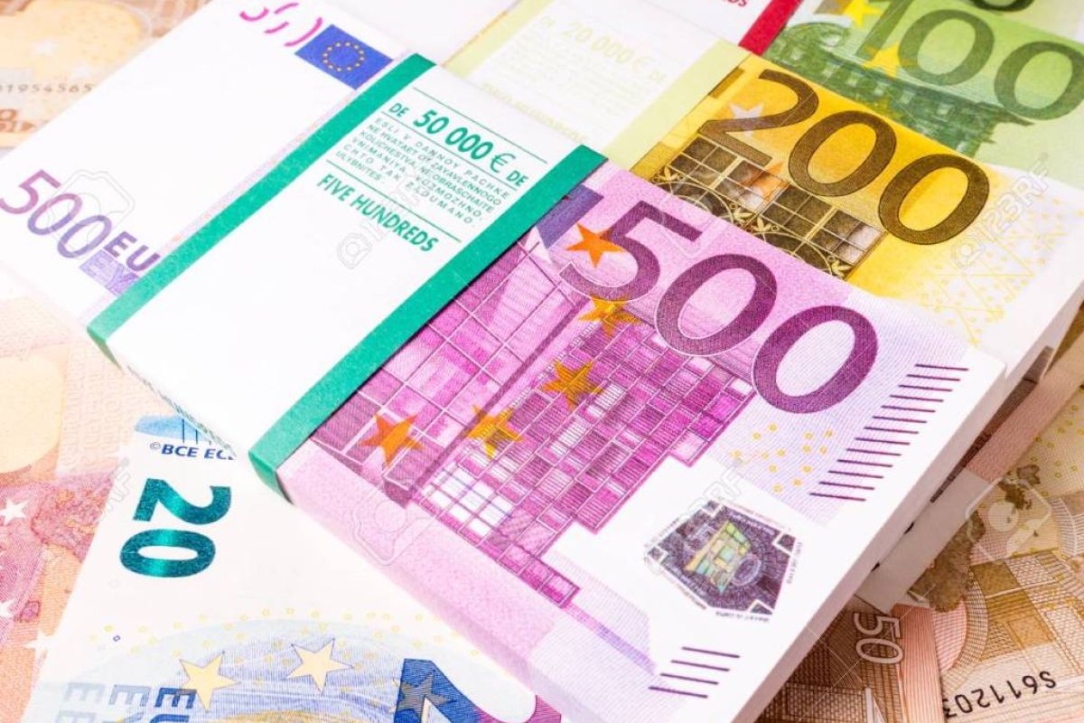 8e93a43c6bf36435b30b200b0c678763 XL b04b088b