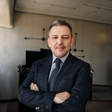 Vodafone Ελλάδας: Ολοκληρώνει το α’ εξάμηνο του 2023 με ενισχυμένο κύκλο εργασιών, εντυπωσιακή ανάπτυξη του Vodafone TV και αύξηση του αποτυπώματος του Vodafone Business στα δημόσια έργα ψηφιακού μετασχηματισμού