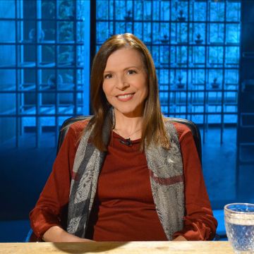 Η Ράνια Σχίζα στην εκπομπή της ΕΡΤ2 «Η ζωή είναι στιγμές» με τον Ανδρέα Ροδίτη