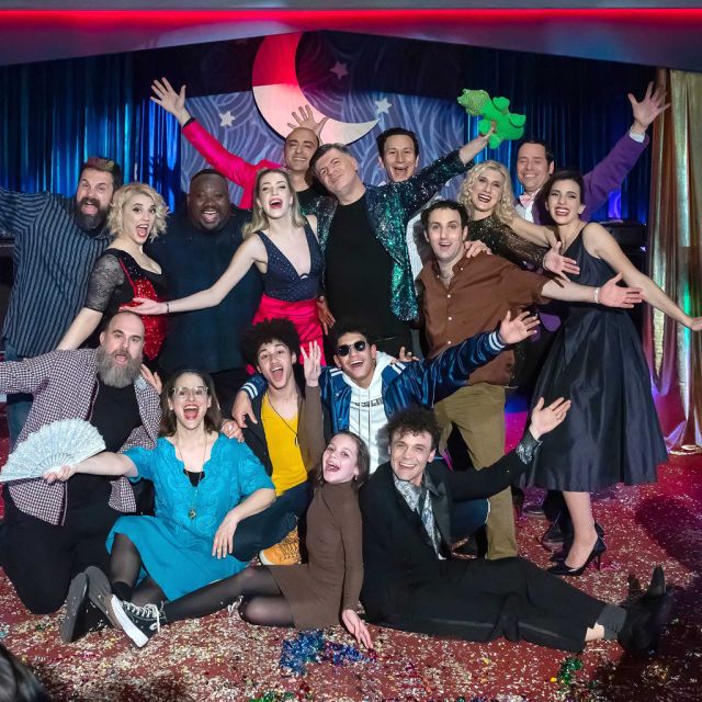 “Τα Νούμερα” στην ΕΡΤ1: Μη χάσετε το τελευταίο επεισόδιο της ανατρεπτικής μουσικής κωμωδίας