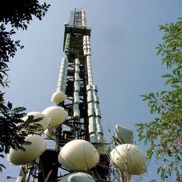 Ψηφιακή τηλεόραση με αυθαίρετα υλικά