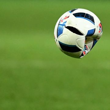 Super League πρεμιέρα με… ιστορικό χαμηλό!