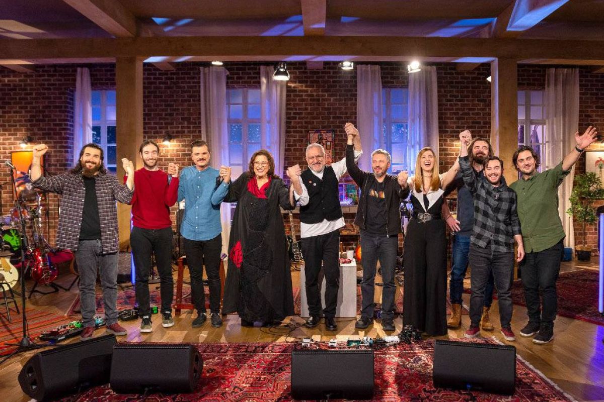 f679aa37feba7068f2aff106eec34a13 XL b4a2a5de