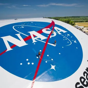 Η NASA εκτοξεύει ρομπότ για να σώσει το τηλεσκόπιο Swift που πέφτει προς τη Γη
