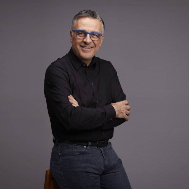 Ο Οικουμενικός Πατριάρχης Βαρθολομαίος «Στο Κέντρο» με τον Γιώργο Κουβαρά