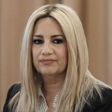 ΕΣΗΕΑ:  Οι Έλληνες δημοσιογράφοι αποχαιρετούν τη Φώφη Γεννηματά