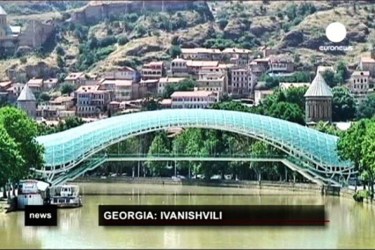 6e4a2dcf02a1ca77fb3773e2f6b638d0 XL b930384b