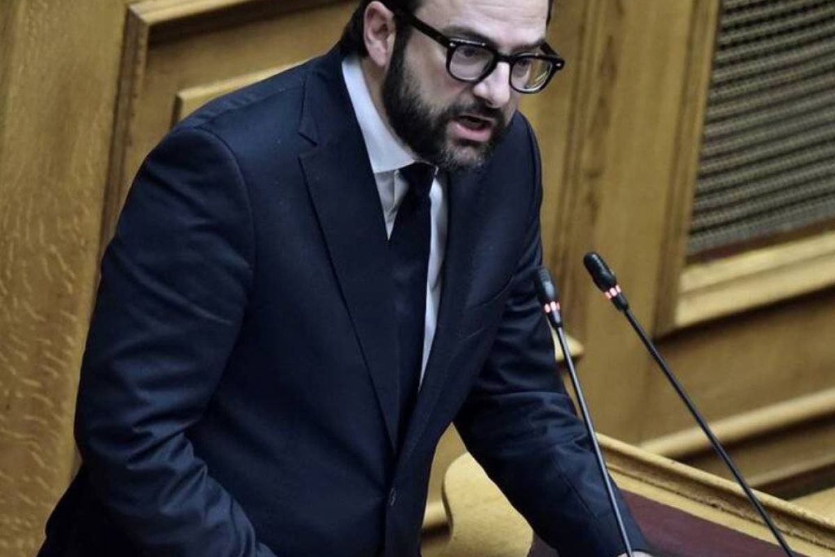 Ποιος είναι ο νέος κυβερνητικός εκπρόσωπος Χρήστος Ταραντίλης