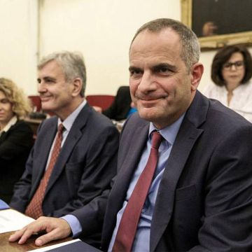 Ζούλας και Γαμπρίτσος υποσχέθηκαν… ανεξάρτητη ΕΡΤ