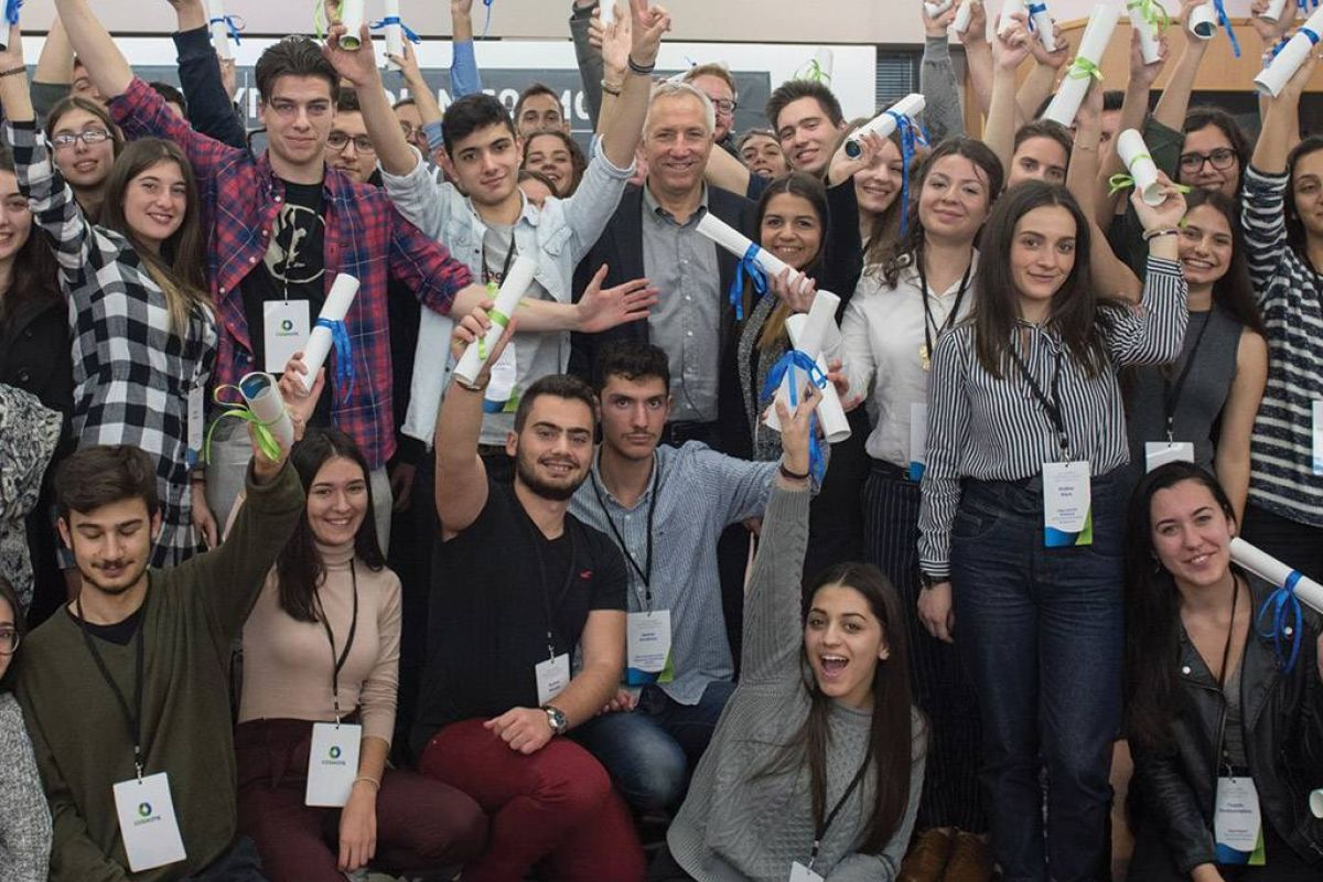 e8284855f0645baa42756505f0ac1fa9 XL ba529bb2