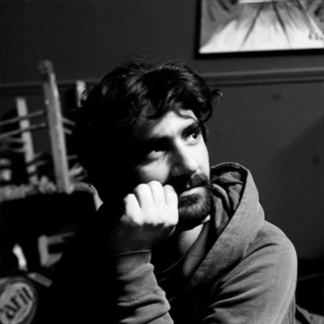 KOSMOS: Ο Μιχάλης Καλκάνης στην εκπομπή «Από τις 45 στις 33 στροφές» με τον Πέτρο Αδάμ