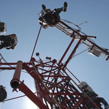 Η ΕΕ εξετάζει απαγόρευση της Huawei στα δίκτυα κινητής τηλεφωνίας των κρατών-μελών