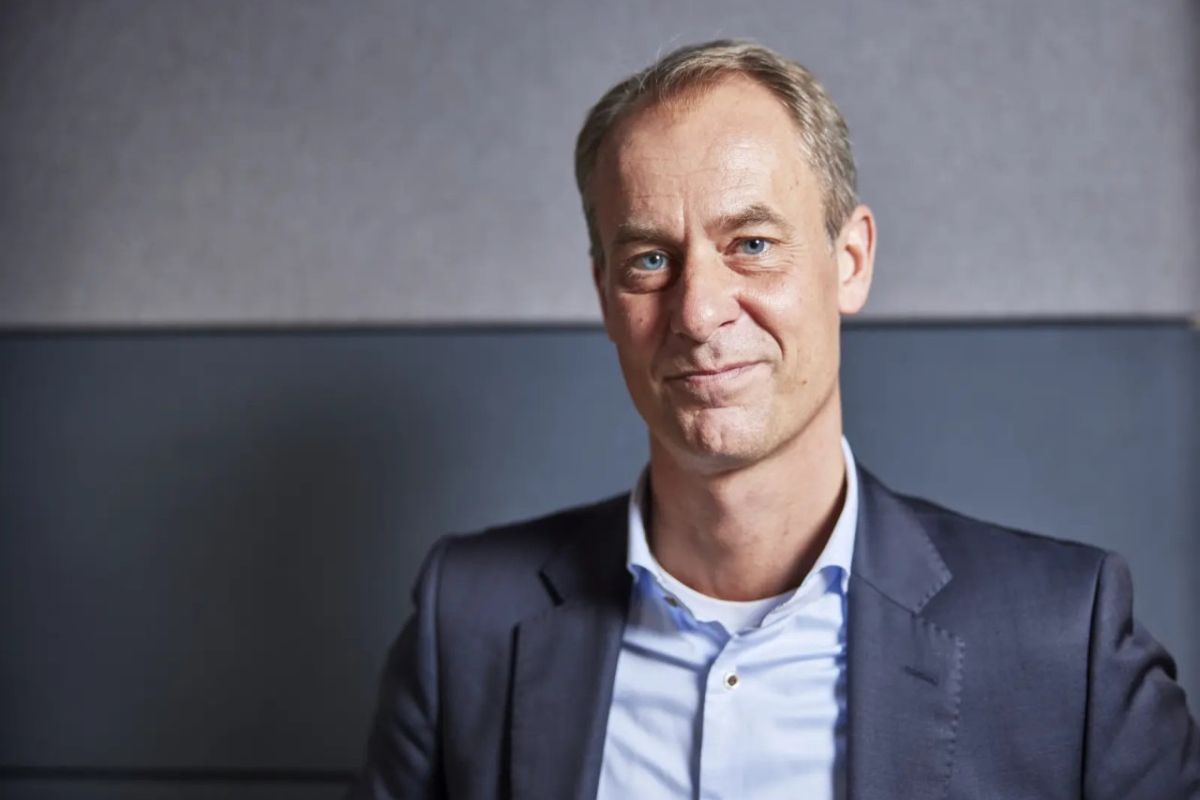 1280 square 16 bd3ad2ce