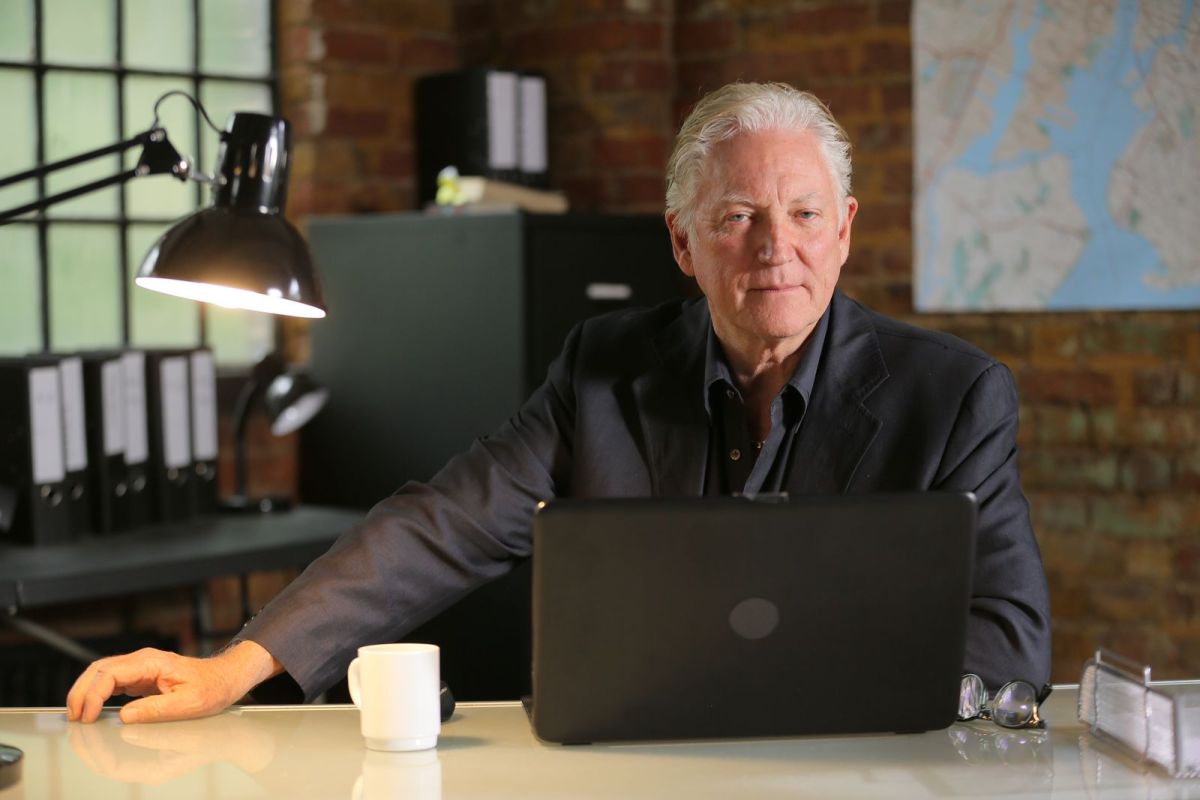 Viasat EXPLORE Mafia Killers COLIN MCLAREN 1 be83866a