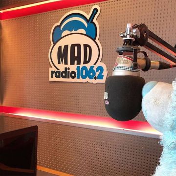 Μόνο «επιτυχίες» ξένες και ελληνικές και ροκ ακούν οι νέοι