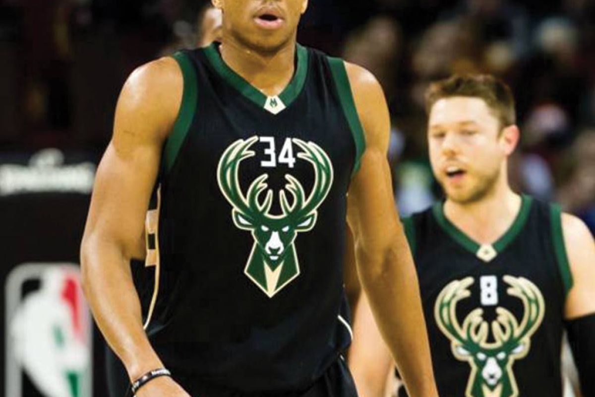 aa11713a5410734f68412b1d9f75b526 XL bf12ebb1