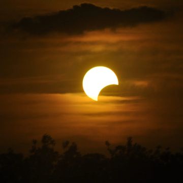 Μερική έκλειψη Ηλίου σήμερα, ορατή και στην Ελλάδα