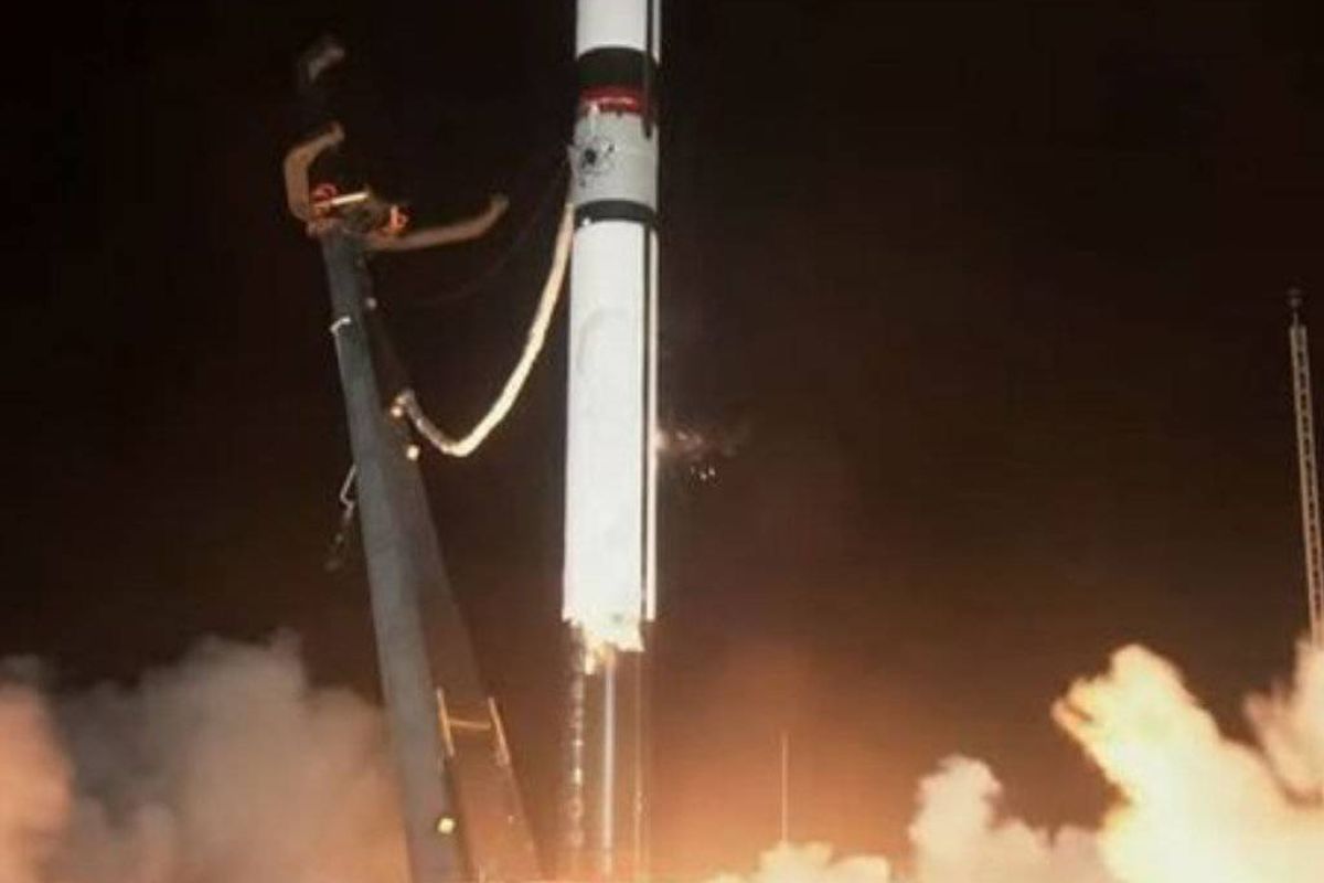 45a788c63557e49081e75f69bd137800 XL c141958b