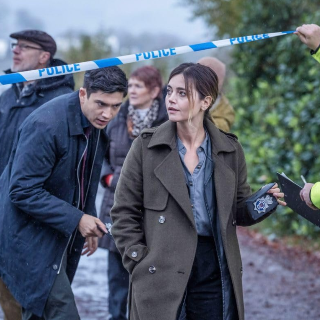 Στην COSMOTE TV το νέο αστυνομικό θρίλερ του BBC «The Jetty»