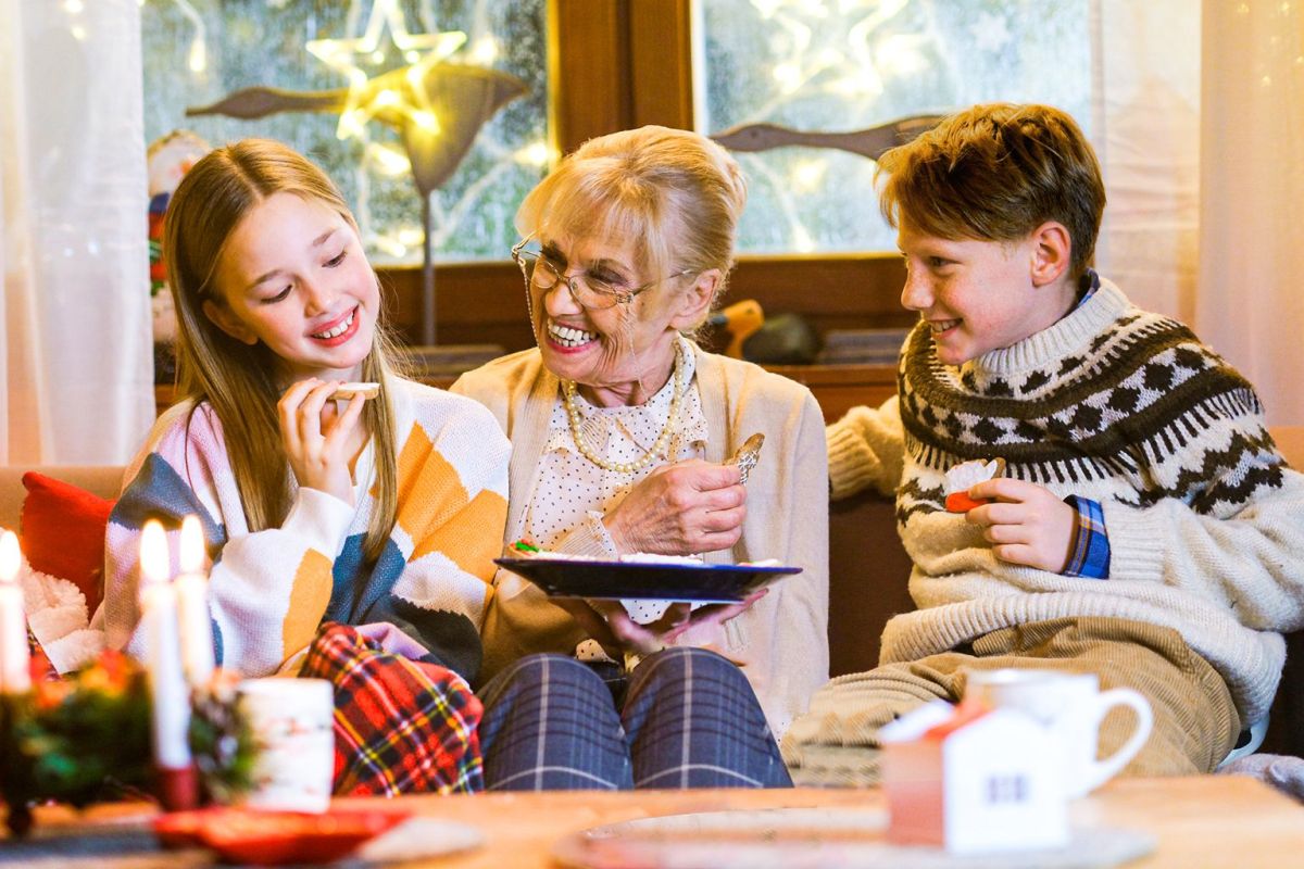 christmas page eon visual 1 c2d4afd9