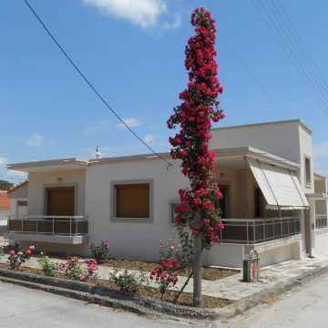 Κολώνα του ΟΤΕ στις Φέρες Έβρου