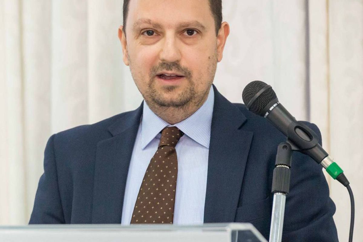 Απάντηση Γ.Γ. Τηλεπικοινωνιών και Ταχυδρομείων, Βασίλη Μαγκλάρα, στα δημοσιεύματα σχετικά με την κατοχύρωση συχνοτήτων υπέρ της Ελλάδας