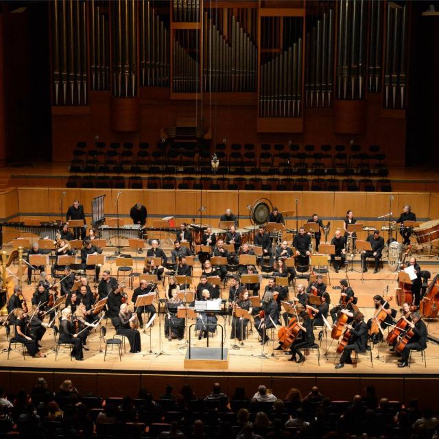 H Εθνική Συμφωνική Ορχήστρα της ΕΡΤ ερμηνεύει, σε πρώτη εκτέλεση, το έργο του Δημήτρη Μηνακάκη «Θερμοπύλες»