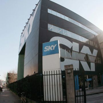 Αλλαγών συνέχεια στα SR του Sky Italia