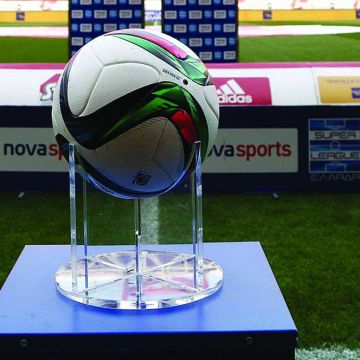 Super League: Στα… χαρακώματα με τη NOVA