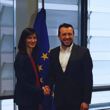 Συναντήσεις Ν. Παππά στις Βρυξέλλες για το ultra fast broadband internet