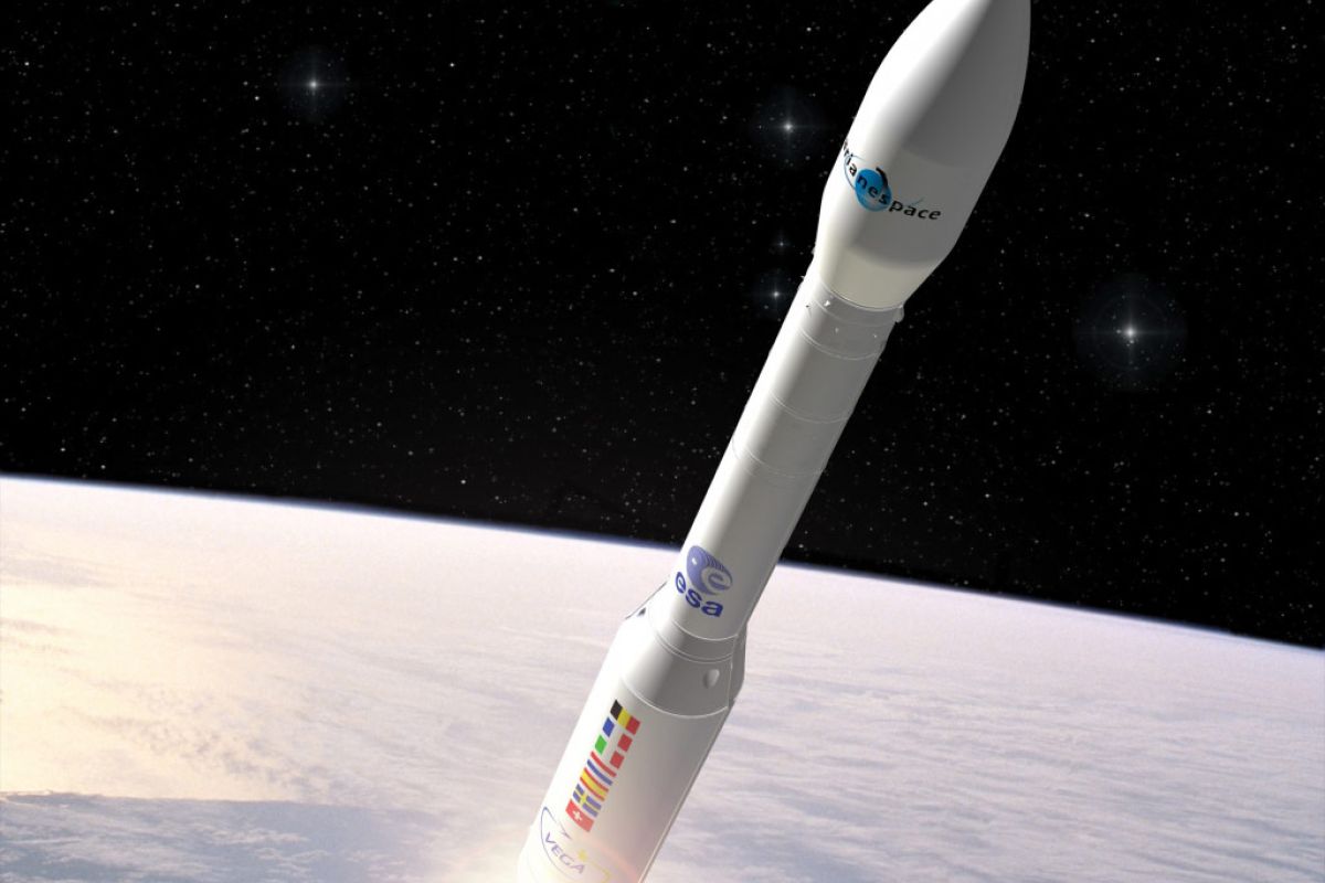 64f1bd36159ab528d3f0e600c8367f84 XL c77b13d0