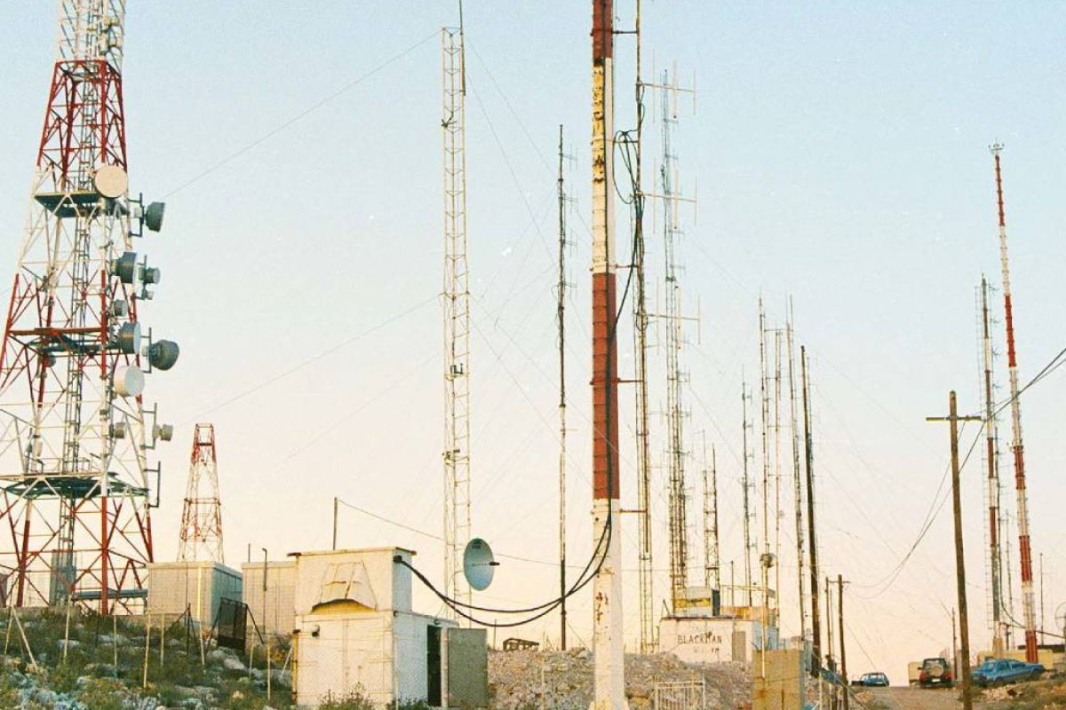 Επί… τάπητος το πλάνο για τα πάρκα κεραιών