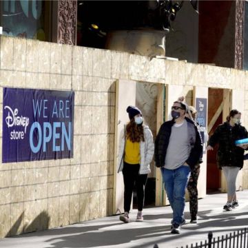 Disney: Ο κορονοϊός στέλνει το Χόλιγουντ για streaming