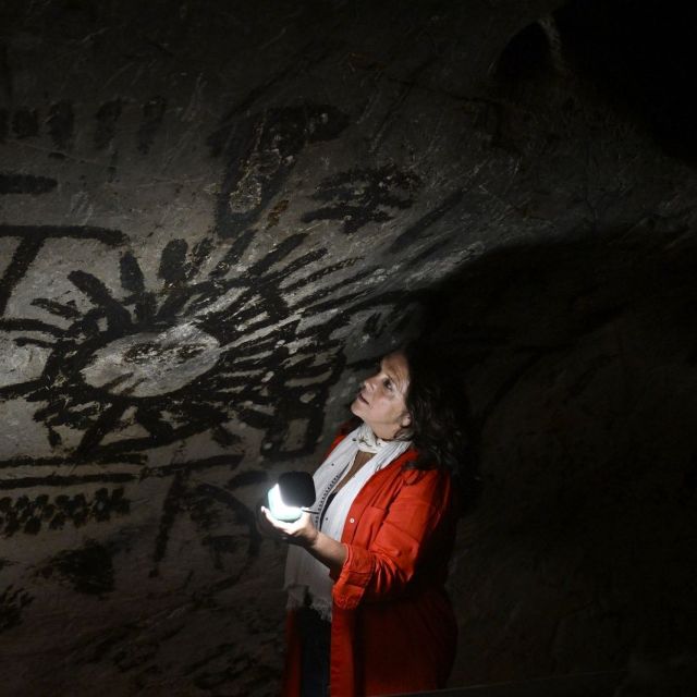 VIASAT HISTORY: Θησαυροί με την Μπέτανι Χιουζ και Αφιέρωμα: Βίκινγκς