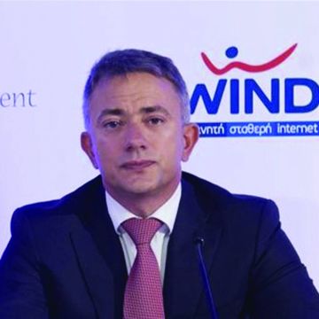 Wind: υπάρχει Plan B αν δεν προχωρήσει ο «γάμος» με τη Forthnet, λέει ο επικεφαλής της, Ν. Ζαρκαλής.