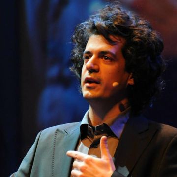 Η «ανατρεπτική» ομιλία του Έλληνα καθηγητή στο MIT, Δασκαλάκη, που έλυσε τον γρίφο του Nash