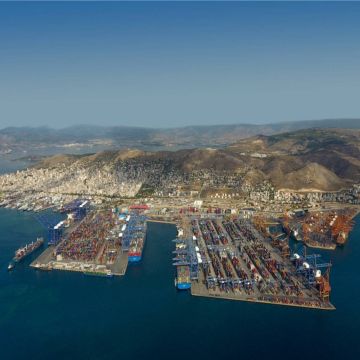 Vodafone: Mία νέα εποχή ξεκινάει στον Σταθμό Εμπορευματοκιβωτίων Πειραιά με το πρώτο ιδιωτικό mobile δίκτυο