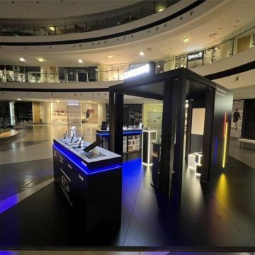 Το Samsung Pop Up store στο River West επιφυλάσσει στο κοινό εκπλήξεις και προσφορές