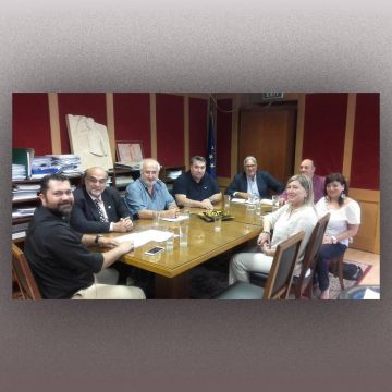 Συνάντηση για τα δημοτικά ΜΜΕ