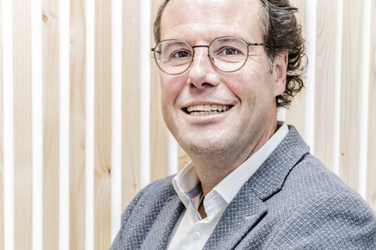 99b1217d3613b77c7f53d1ce88b49e93 XL ca6b1c08