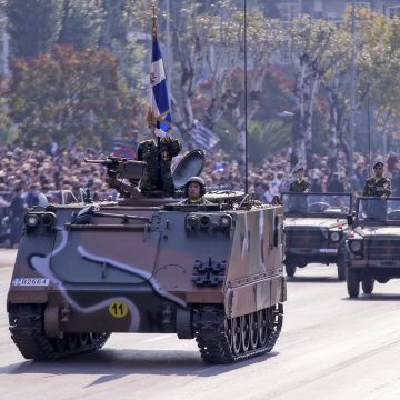 Η στρατιωτική παρέλαση στη Θεσσαλονίκη για την επέτειο της 28ης Οκτωβρίου στην ERTWORLD