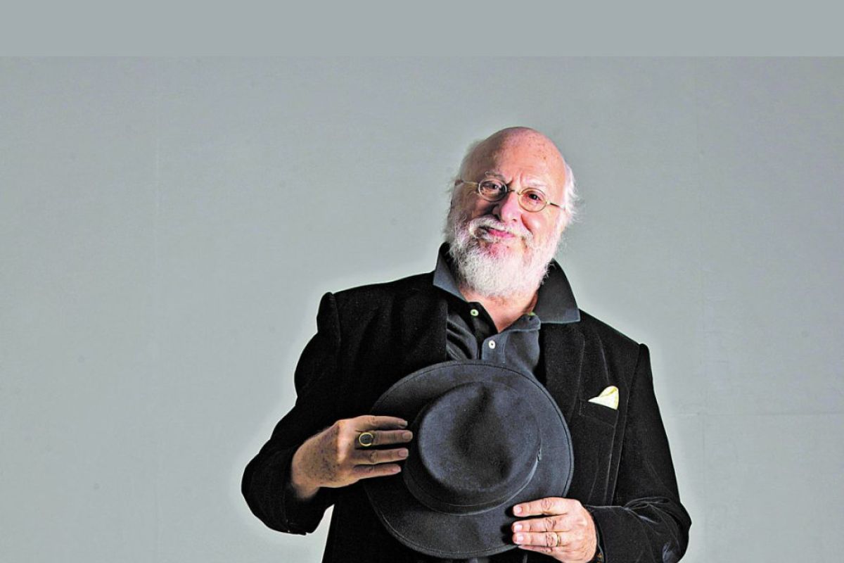 Το Αρχείο της ΕΡΤ: Αφιέρωμα στον Διονύση Σαββόπουλο για τα γενέθλιά του – Συναυλία στην Ελευσίνα