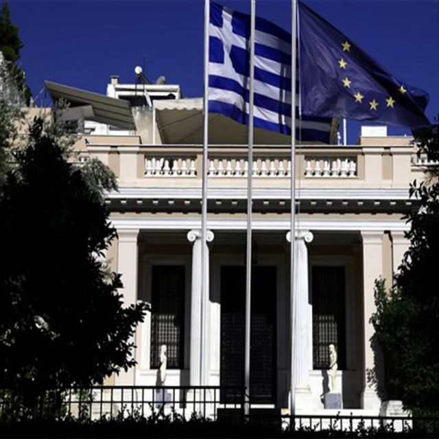 Στο Μαξίμου οι καναλάρχες ενόψει της αδειοδότησης