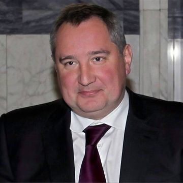 Σινορωσική συνεργασία στο φεγγάρι για τη δημιουργία σταθμού