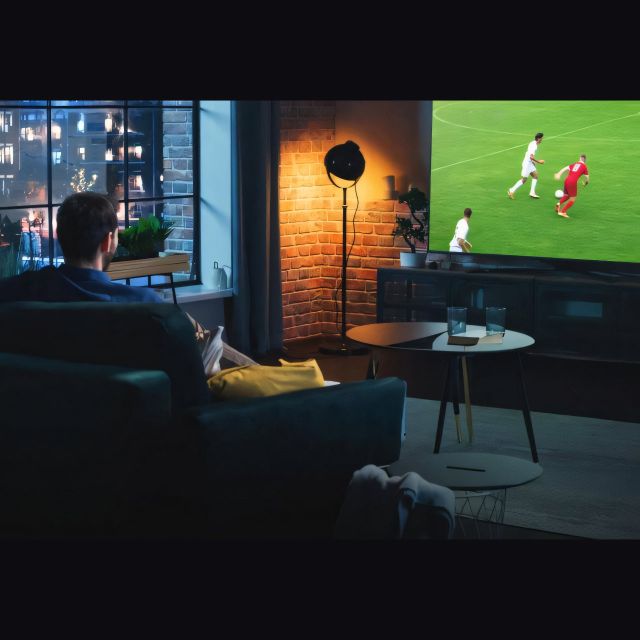 Σε μεγάλη προσφορά το πακέτο COSMOTE TV και Netflix