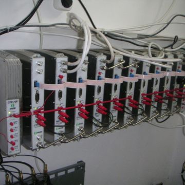 Τηλεόραση, Internet, Information Channels, ραδιόφωνα, μέσα από τον πυρήνα του ομοαξονικού καλωδίου!