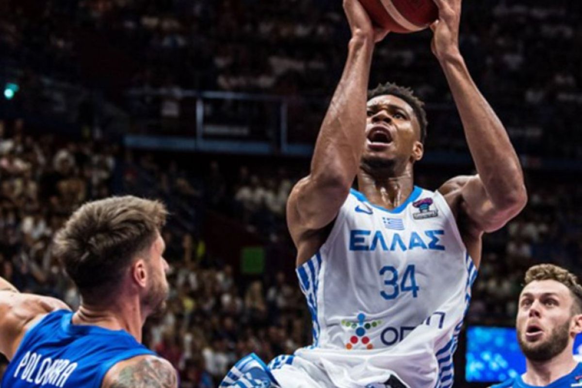 ethniki eallados italia cd20b20e