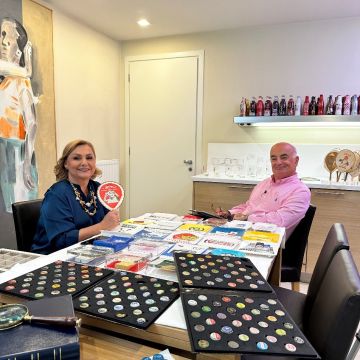 «Κεραία» με τη Ρέα Βιτάλη στο ΕΡΤnews – «Συλλέκτες με σπάνιες συλλογές»